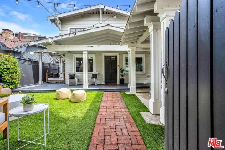 630 Ashland Avenue, Santa Monica, California 90405