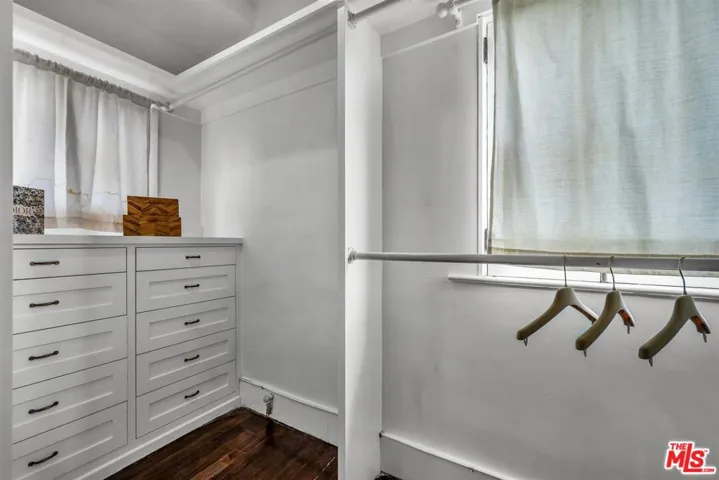 630 Ashland Avenue, Santa Monica, California 90405