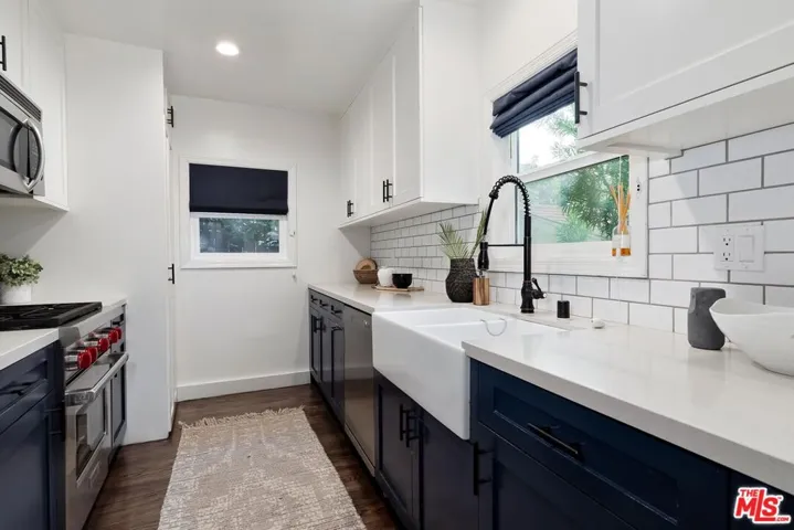 630 Ashland Avenue, Santa Monica, California 90405