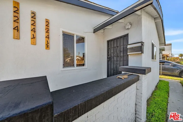 224 W 84th Street, Los Angeles, California 90003