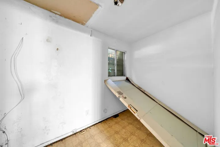 224 W 84th Street, Los Angeles, California 90003