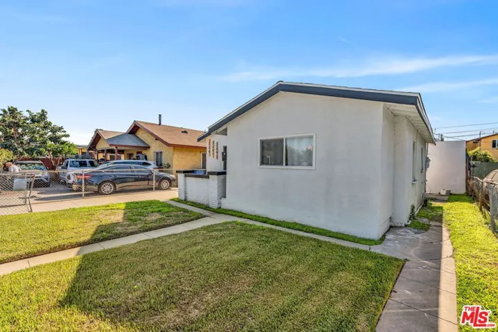 224 W 84th Street, Los Angeles, California 90003