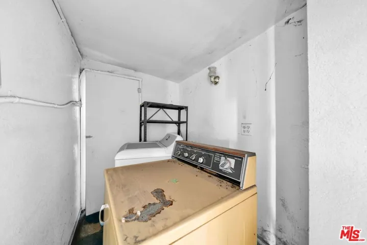 224 W 84th Street, Los Angeles, California 90003