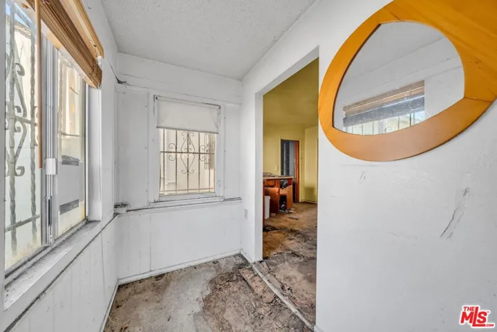 224 W 84th Street, Los Angeles, California 90003