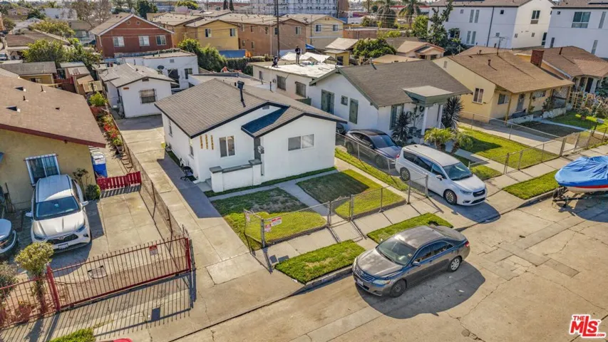 224 W 84th Street, Los Angeles, California 90003