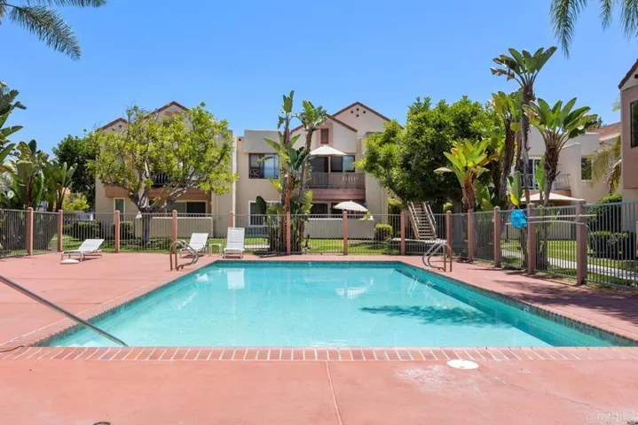 10855 Camino Ruiz 36, San Diego, California 92126