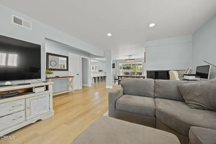 11-web-or-mls-353Prince036
