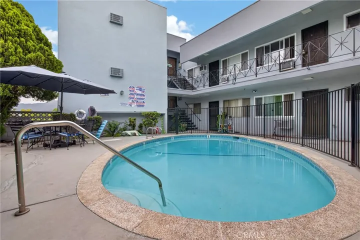 541 N Naomi, Burbank, California 91505