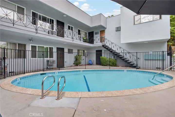 541 N Naomi, Burbank, California 91505