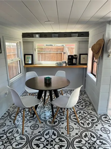 98 Welcome Lane, Seal Beach, California 90740