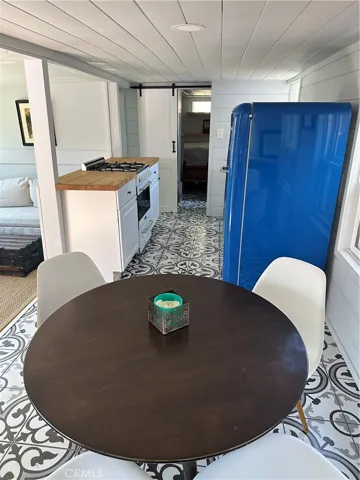98 Welcome Lane, Seal Beach, California 90740