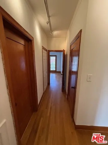 830 S Detroit Street, Los Angeles, California 90036