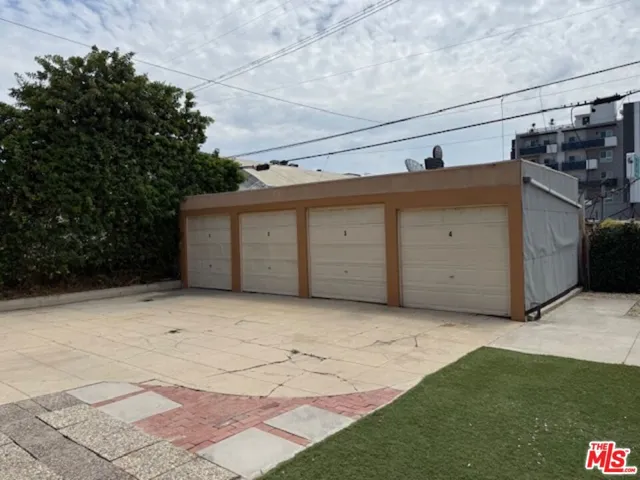 830 S Detroit Street, Los Angeles, California 90036