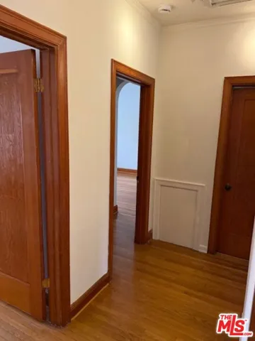 830 S Detroit Street, Los Angeles, California 90036