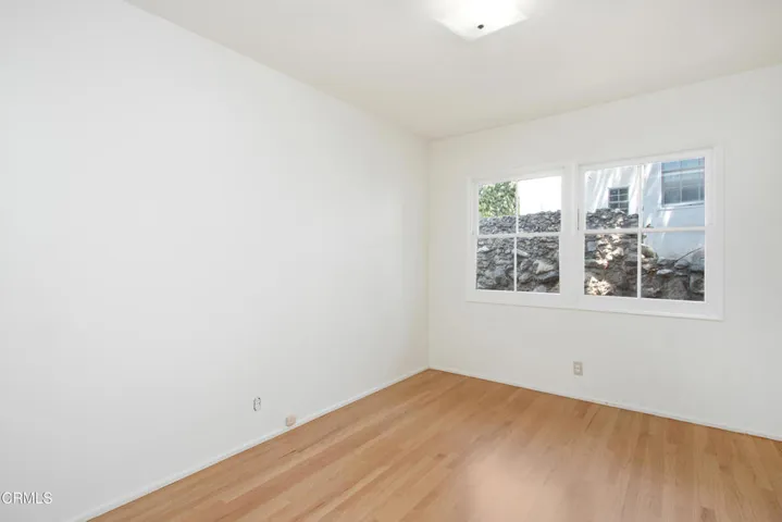 12_Bedroom