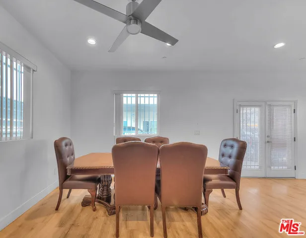 11031 S Burin Avenue, Inglewood, California 90304