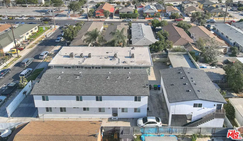11031 S Burin Avenue, Inglewood, California 90304