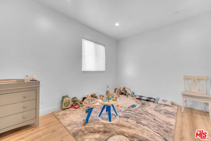 11031 S Burin Avenue, Inglewood, California 90304