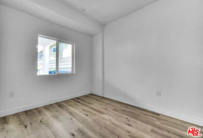 11031 S Burin Avenue, Inglewood, California 90304
