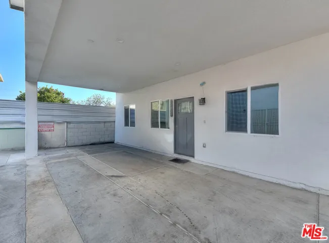 11031 S Burin Avenue, Inglewood, California 90304