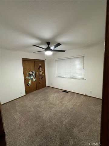 Bed room