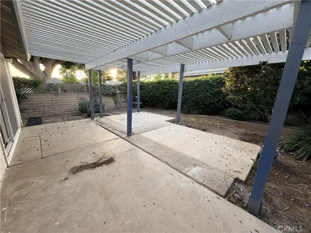 701 E 21st Street, Santa Ana, California 92706