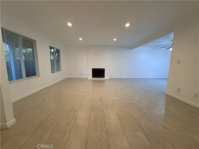 701 E 21st Street, Santa Ana, California 92706