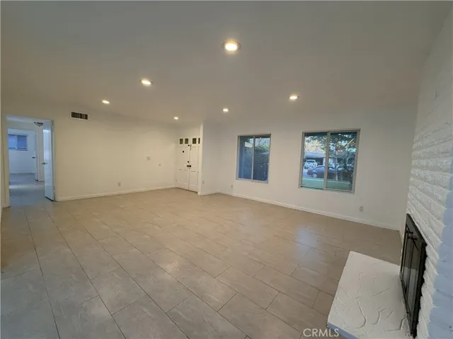 701 E 21st Street, Santa Ana, California 92706