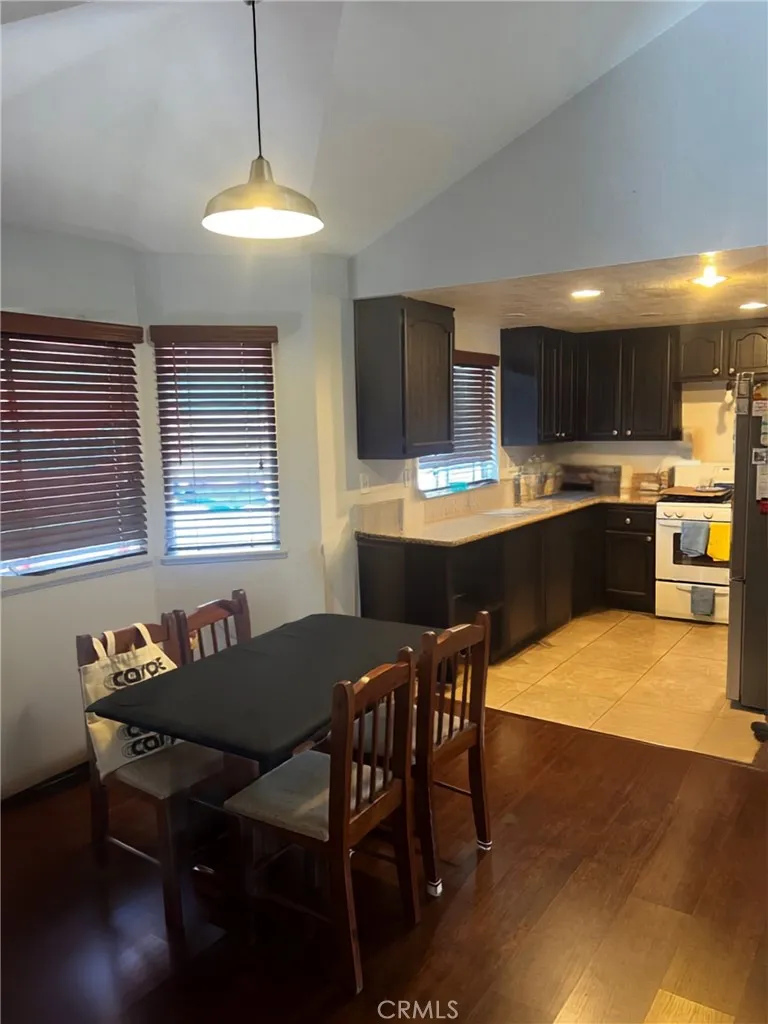 13933 Kornblum C, Hawthorne, California 90250 — photo 4