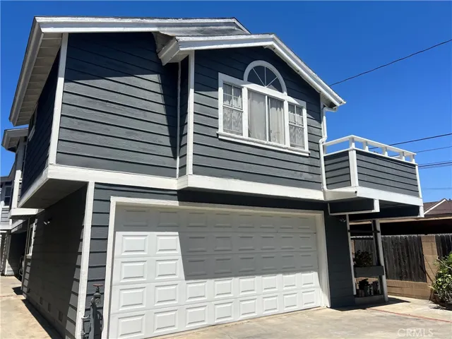 13933 Kornblum C, Hawthorne, California 90250