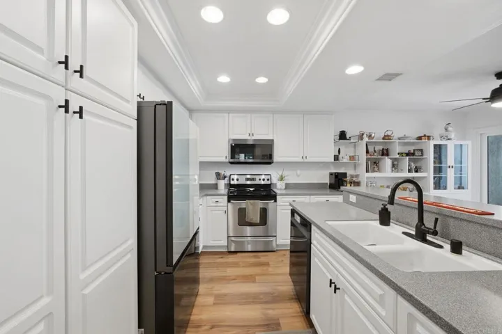 11870 Caminito Ronaldo 137, San Diego, California 92128