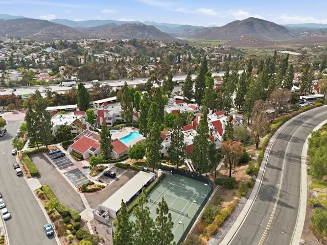 11870 Caminito Ronaldo 137, San Diego, California 92128