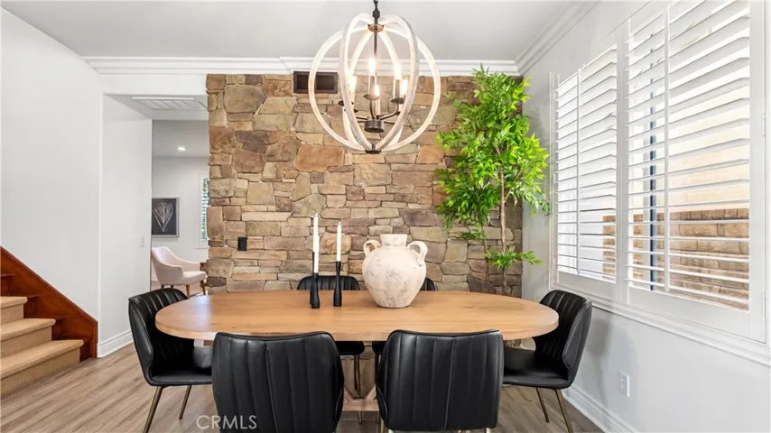 24030 Via Vizcaya, Valencia, California 91354
