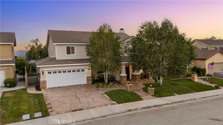 24030 Via Vizcaya, Valencia, California 91354