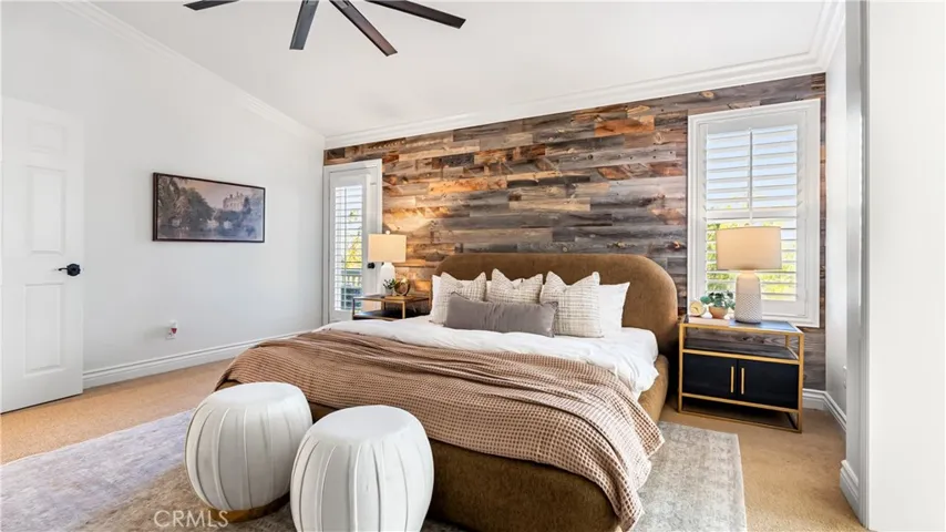 24030 Via Vizcaya, Valencia, California 91354