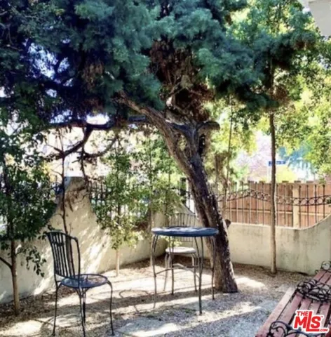 1431 N Las Palmas Avenue, Los Angeles, California 90028