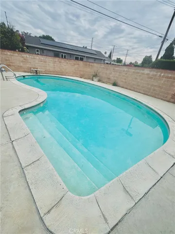 16713 Sunburst Street, North Hills, California 91343