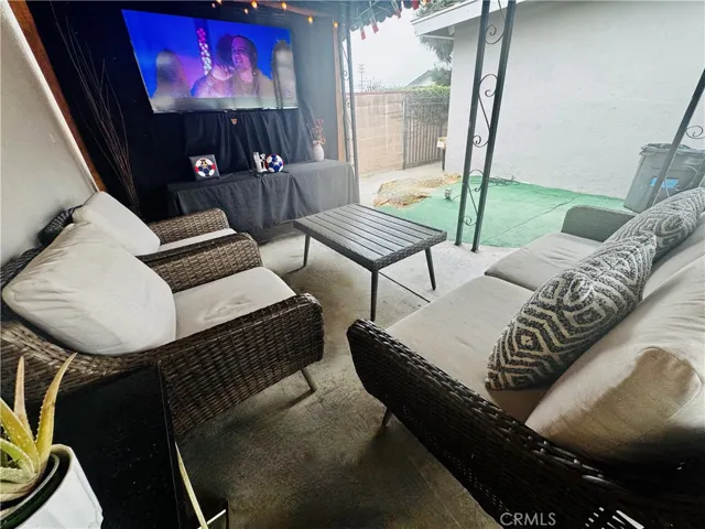 16713 Sunburst Street, North Hills, California 91343