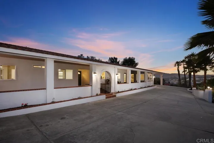 1140 Pasadero Drive, Escondido, California 92029