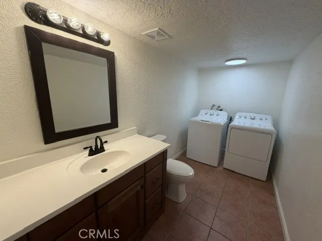 1st Bathroom/Laundry Room