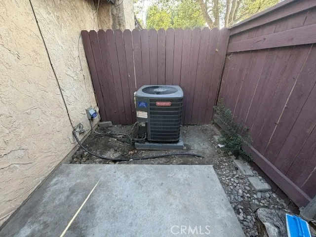 16605 Upland Ave #e #e, Fontana, California 92335