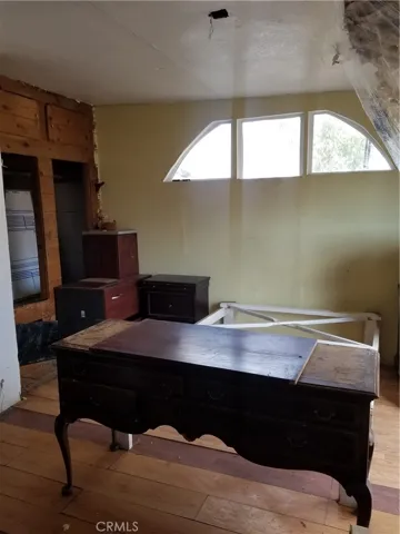 18501 Fort Tejon Road, Llano, California 93544