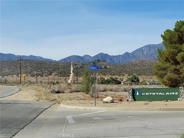18501 Fort Tejon Road, Llano, California 93544