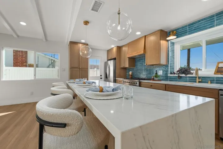 4271 Mount Davis, San Diego, California 92117
