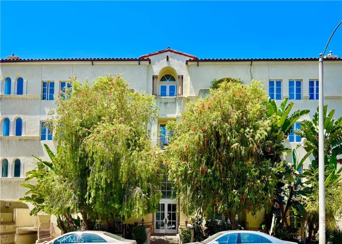 1861 Veteran Avenue 101, Westwood Century City, California 90025