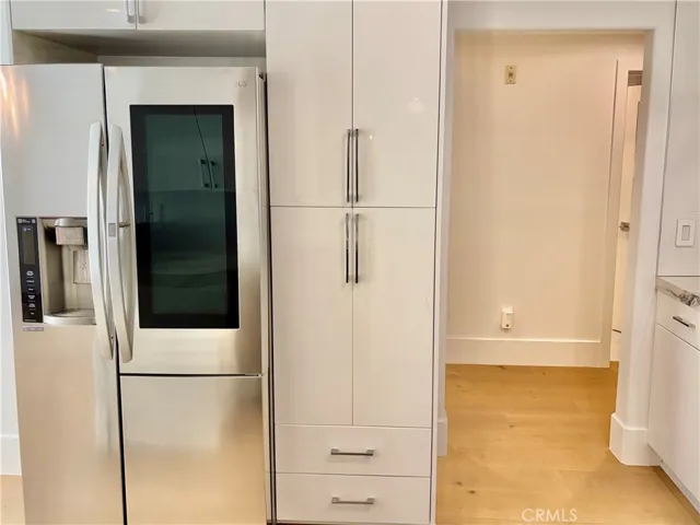 1861 Veteran Avenue 101, Westwood Century City, California 90025