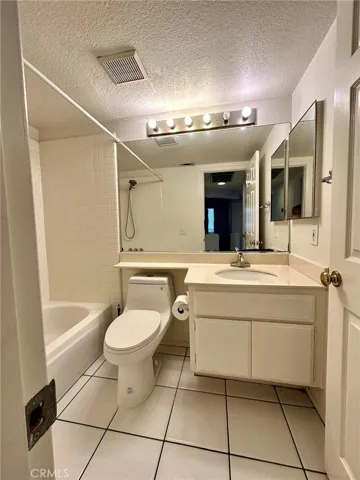 541 S Glenhurst, Anaheim, California 92808