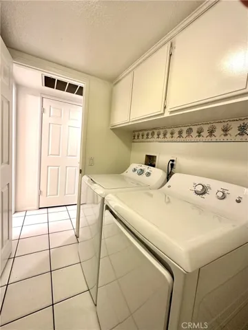 541 S Glenhurst, Anaheim, California 92808