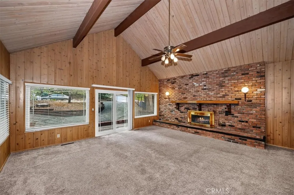 556 Pioneer, Lake Arrowhead, California 92352 — photo 5