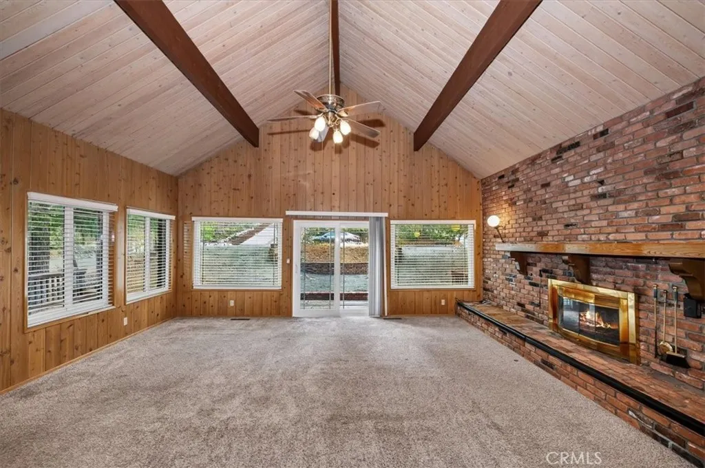 556 Pioneer, Lake Arrowhead, California 92352 — photo 4